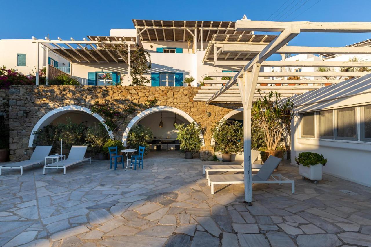 Callisti Mykonos Town With Pool View And Calypso Upper Floor With Sea View Exterior photo