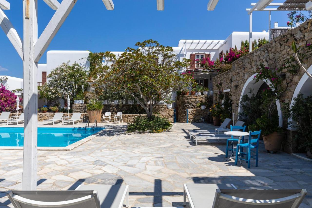 Callisti Mykonos Town With Pool View And Calypso Upper Floor With Sea View Exterior photo