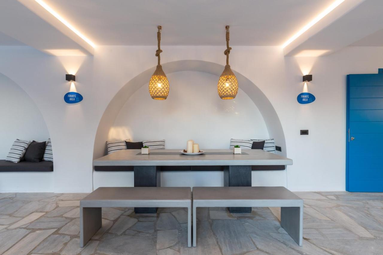 Callisti Mykonos Town With Pool View And Calypso Upper Floor With Sea View Exterior photo
