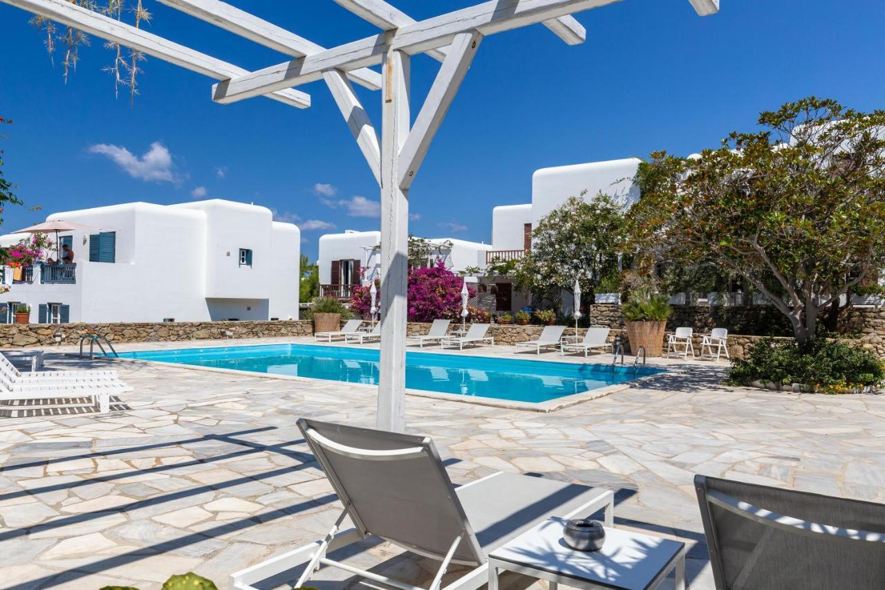 Callisti Mykonos Town With Pool View And Calypso Upper Floor With Sea View Exterior photo