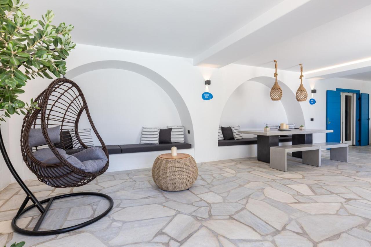 Callisti Mykonos Town With Pool View And Calypso Upper Floor With Sea View Exterior photo