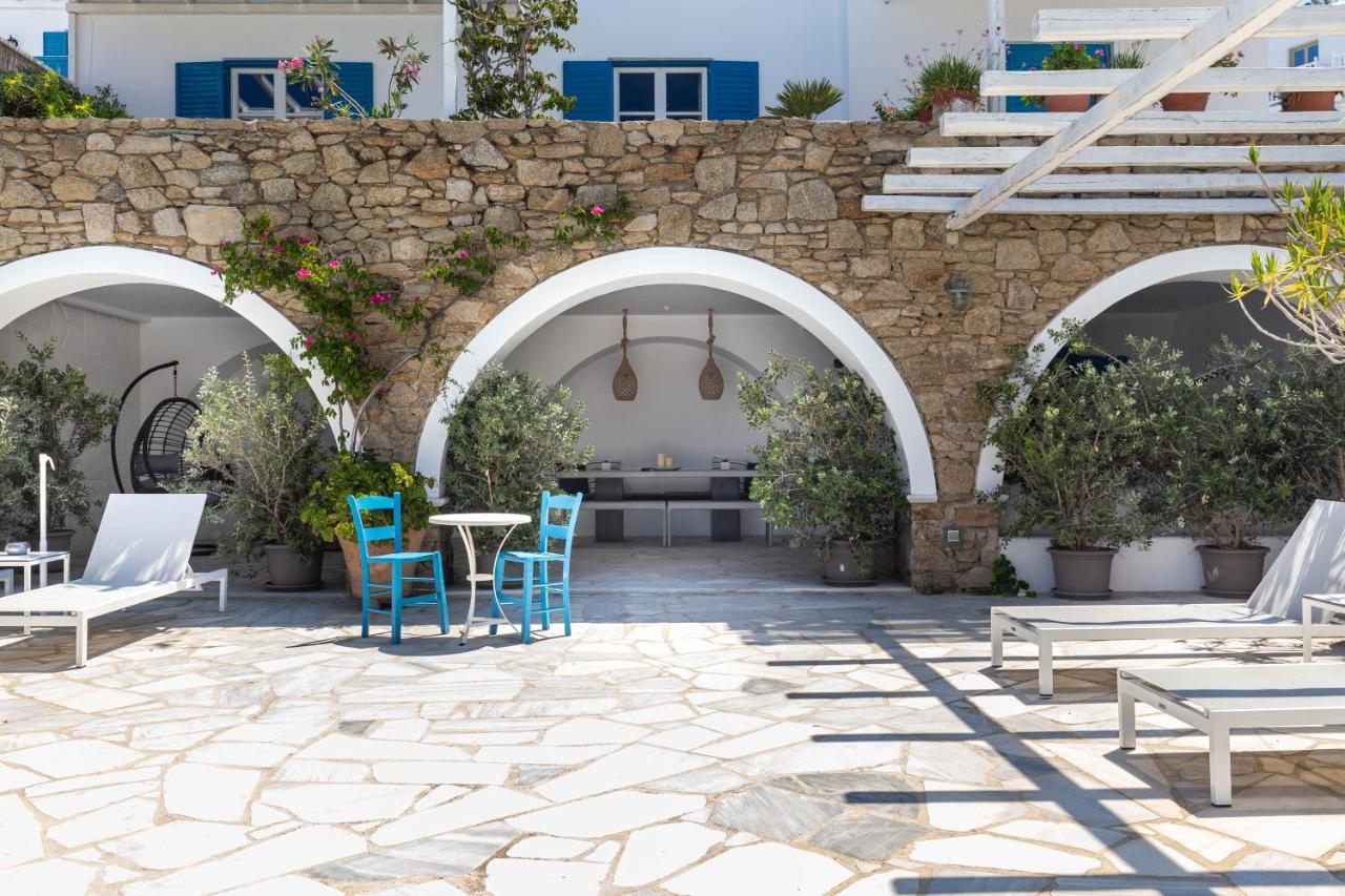 Callisti Mykonos Town With Pool View And Calypso Upper Floor With Sea View Exterior photo