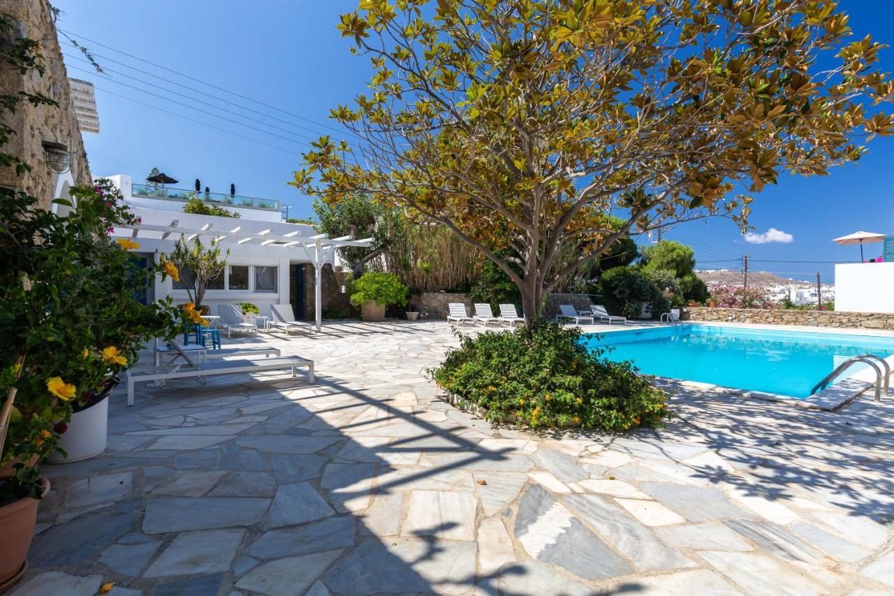 Callisti Mykonos Town With Pool View And Calypso Upper Floor With Sea View Exterior photo